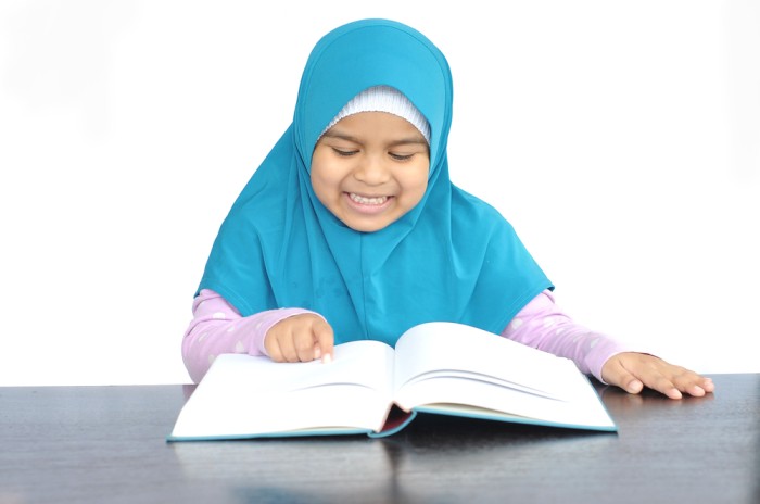 10 Ways to Make Quran Learning Interesting for Children
